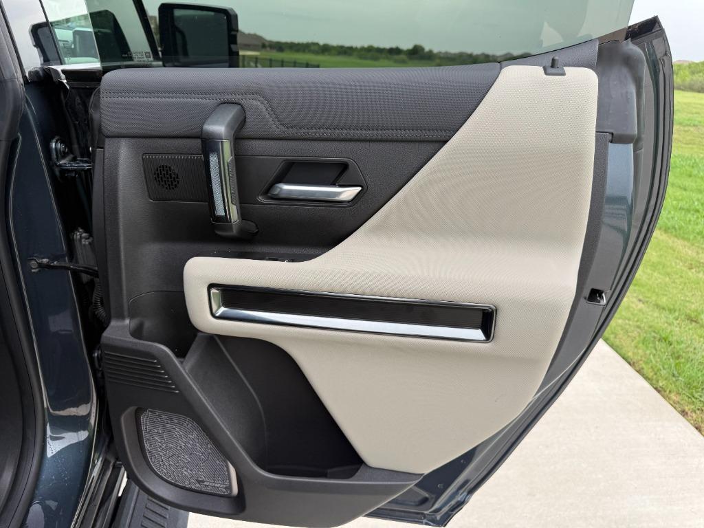 2026 GMC Hummer Ev Suv - $77,930