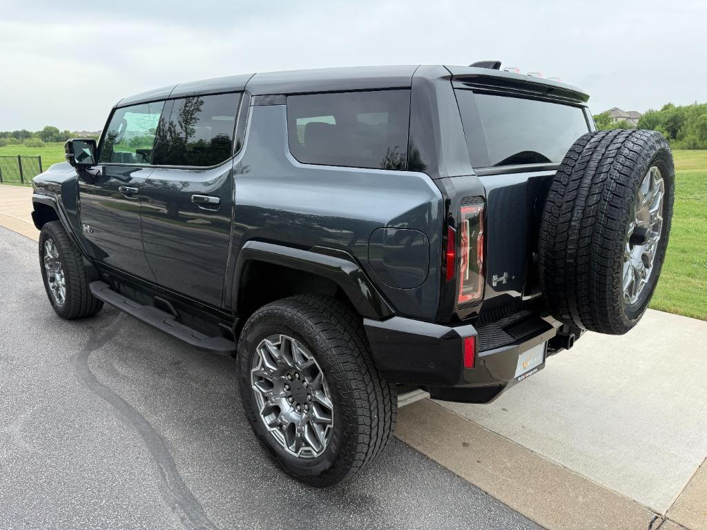 2026 GMC Hummer Ev Suv - $77,930