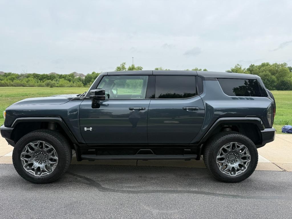 2026 GMC Hummer Ev Suv - $77,930