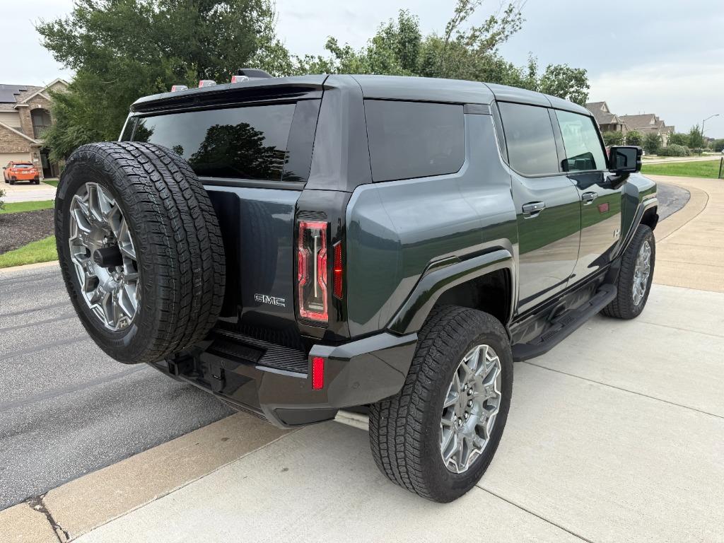 2026 GMC Hummer Ev Suv - $77,930
