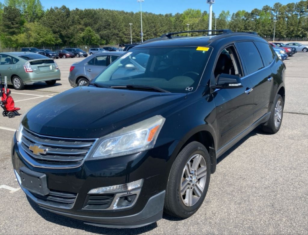 2017 Chevrolet Traverse LT photo