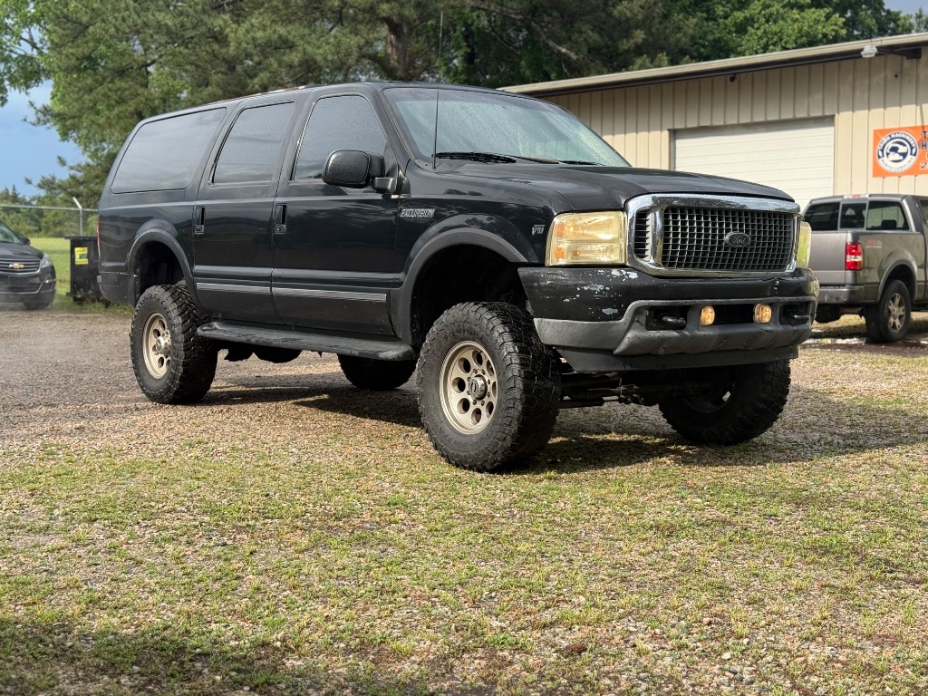 2001 Ford Excursion Limited photo