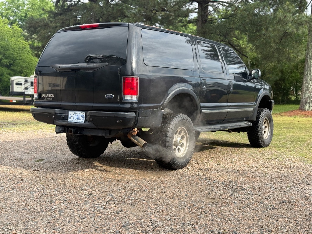 2001 Ford Excursion Limited photo