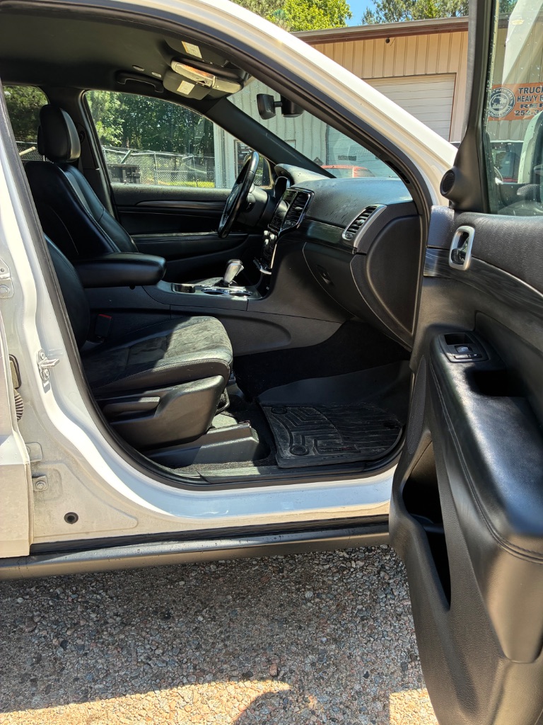 2020 Jeep Cherokee - $13,999