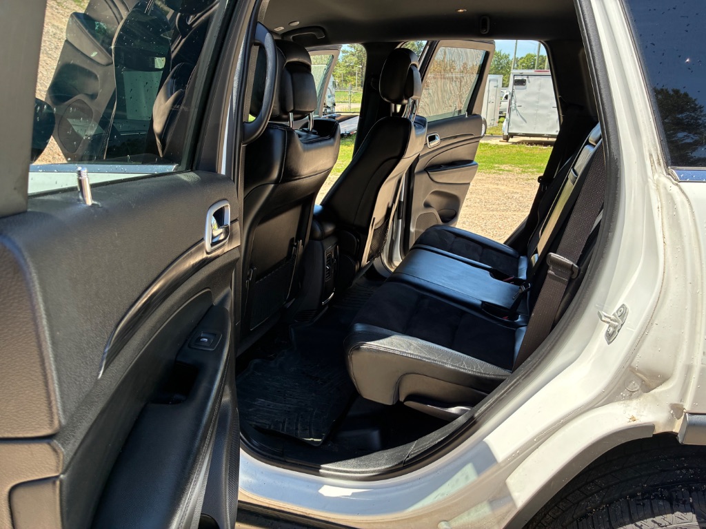 2020 Jeep Cherokee - $13,999