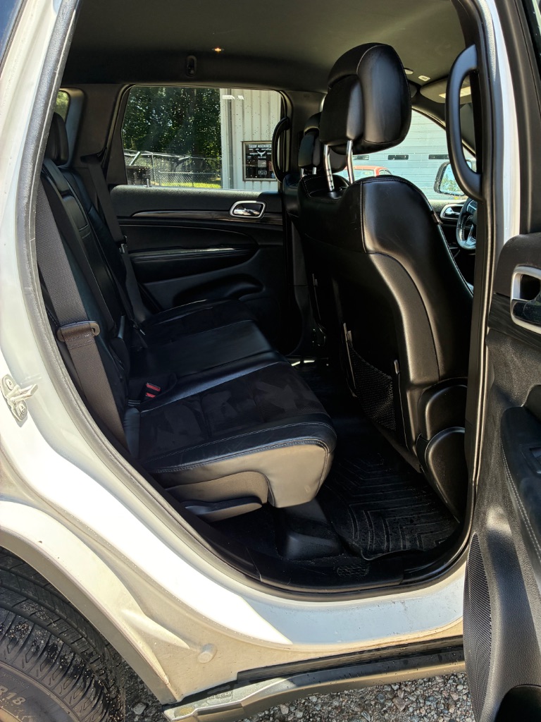 2020 Jeep Cherokee - $13,999