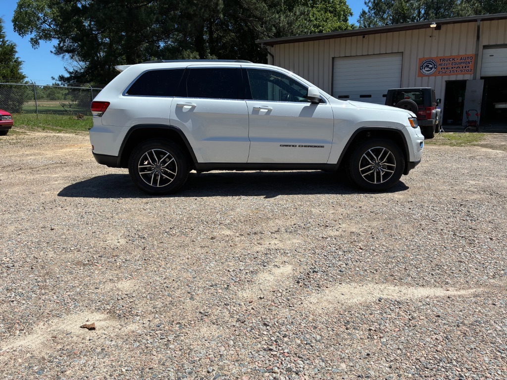2020 Jeep Cherokee - $13,999