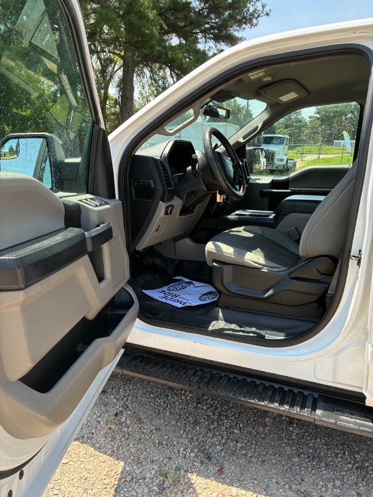 2019 Ford F-150 - $18,999