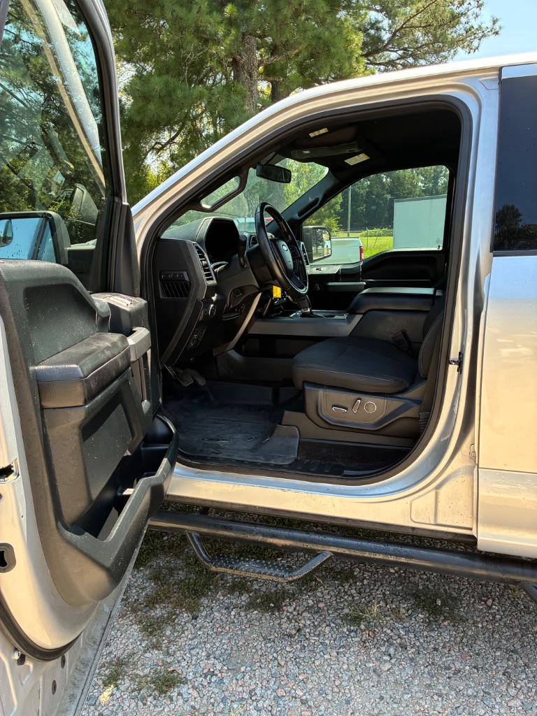 2018 Ford F-150 - $19,999