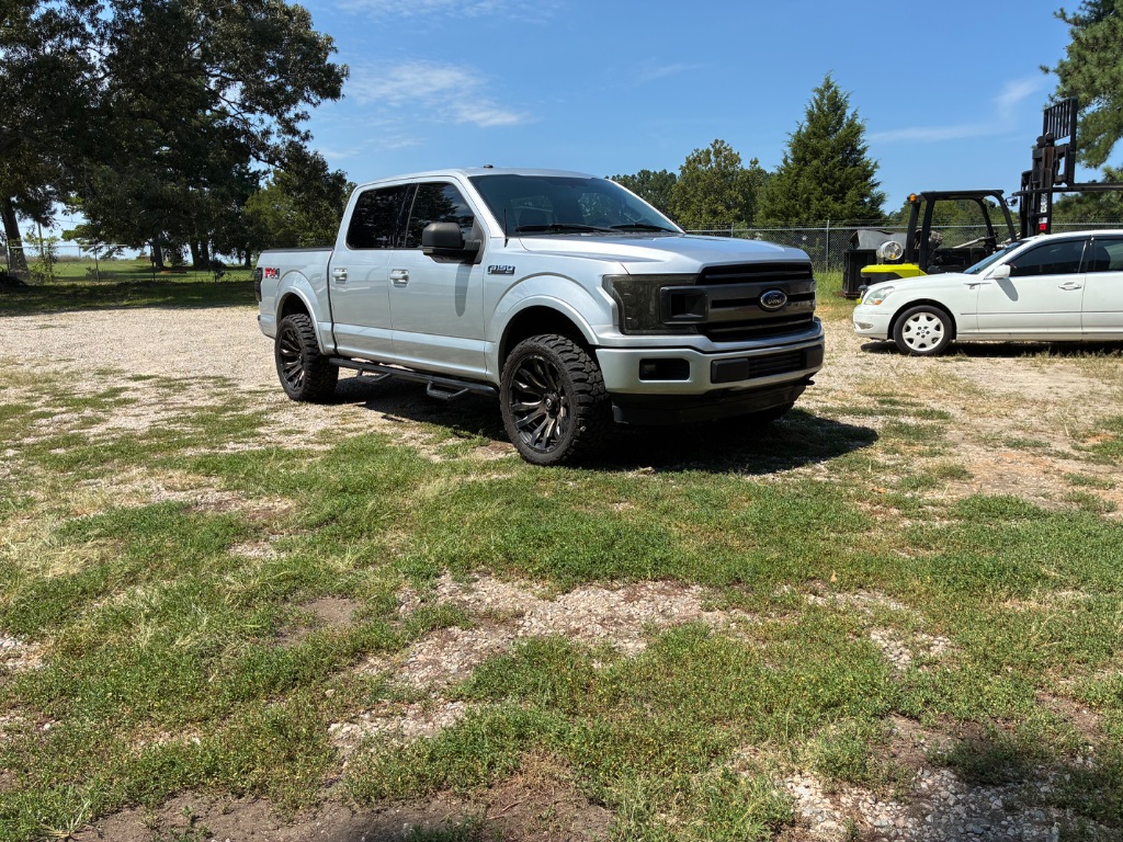 2018 Ford F-150 - $19,999