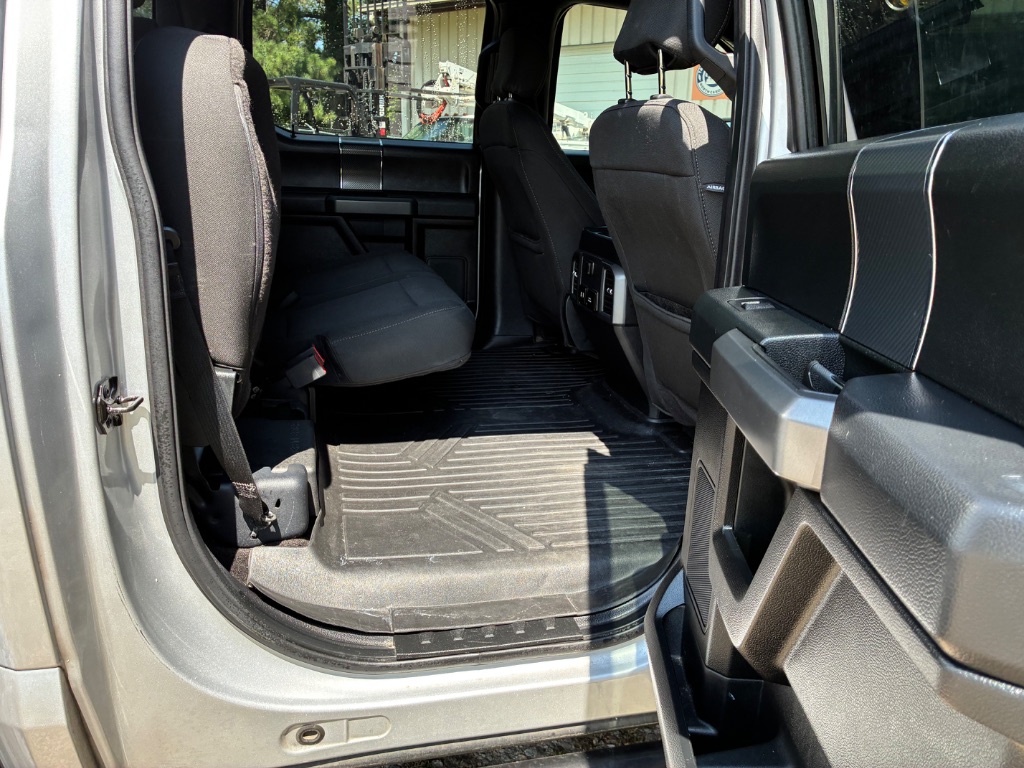 2018 Ford F-150 - $19,999