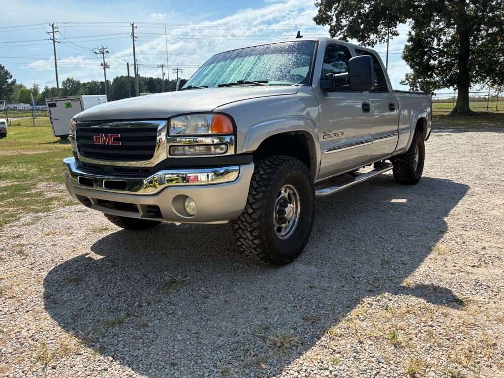2006 GMC Sierra - $23,499