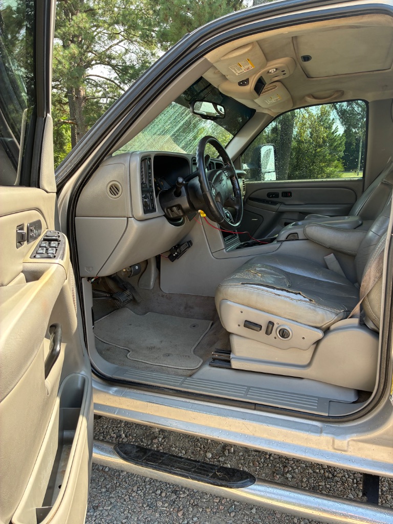 2006 GMC Sierra - $23,499