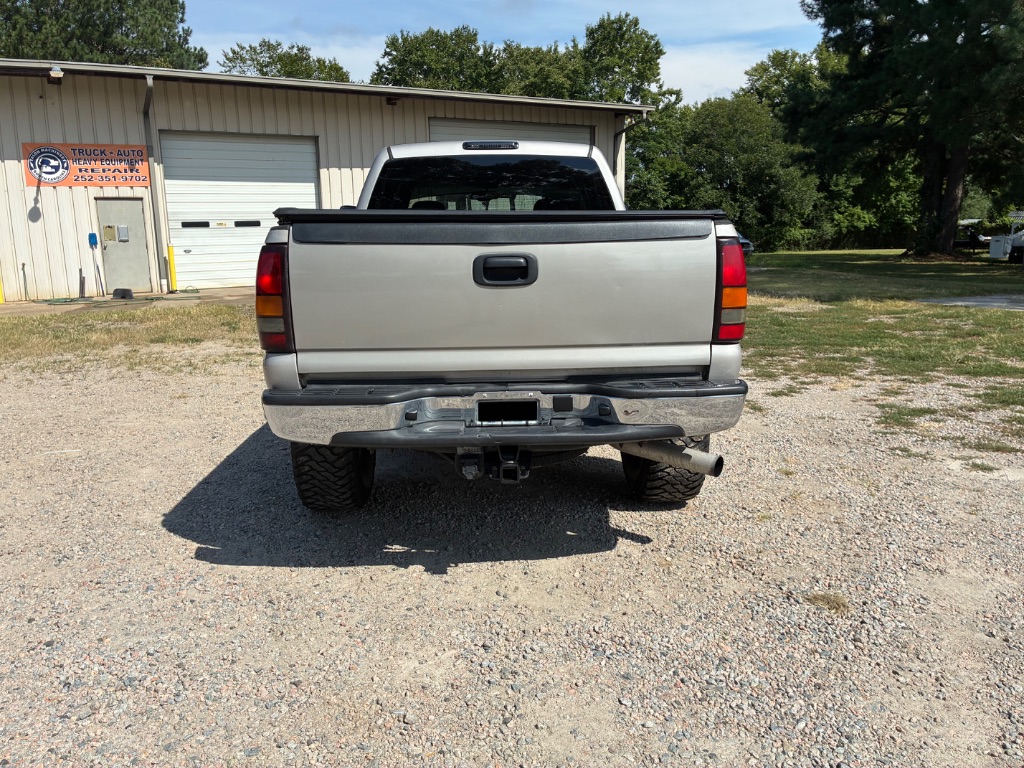 2006 GMC Sierra - $23,499