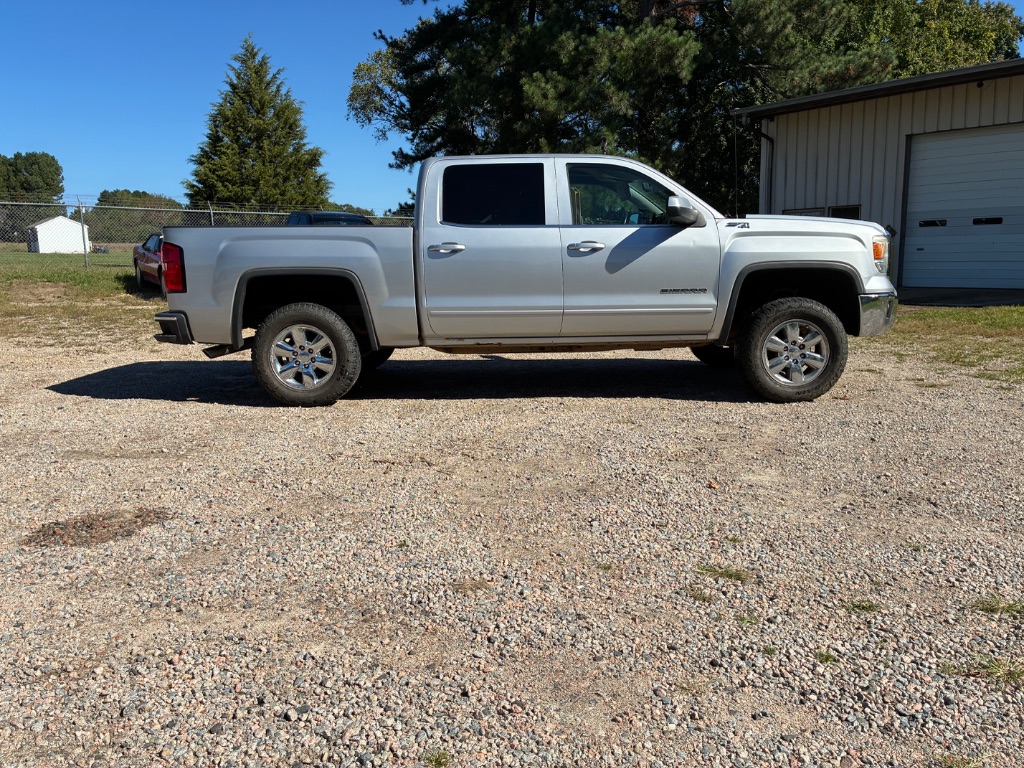 2015 GMC Sierra - $13,999