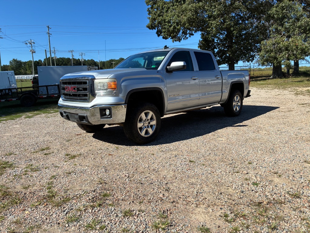 2015 GMC Sierra - $13,999