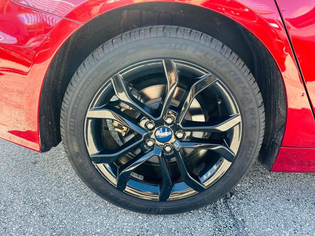 2019 Ford Fusion SE Sedan 4D photo