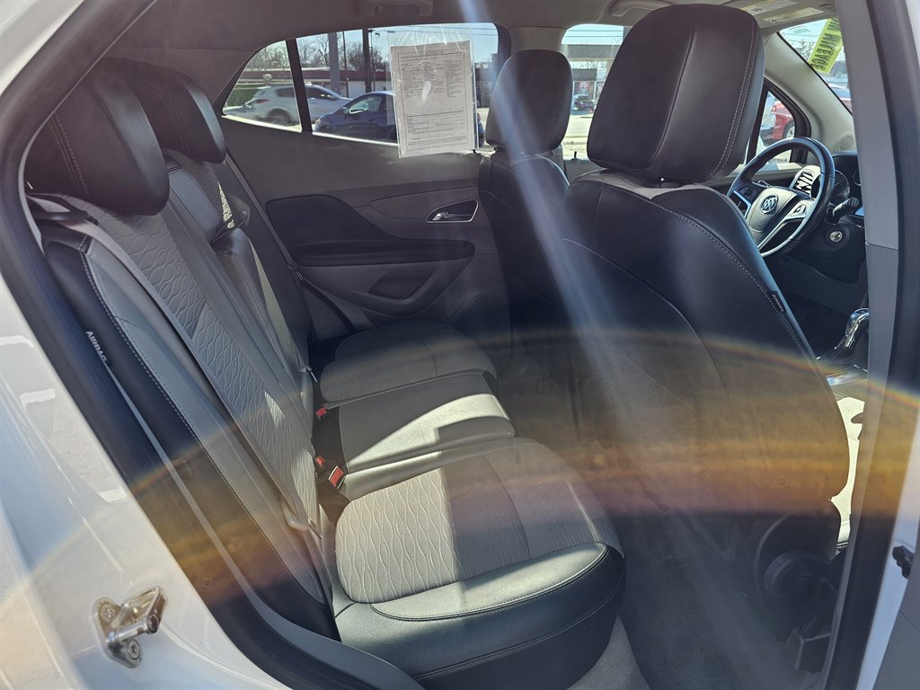 2016 Buick Encore Convenience photo
