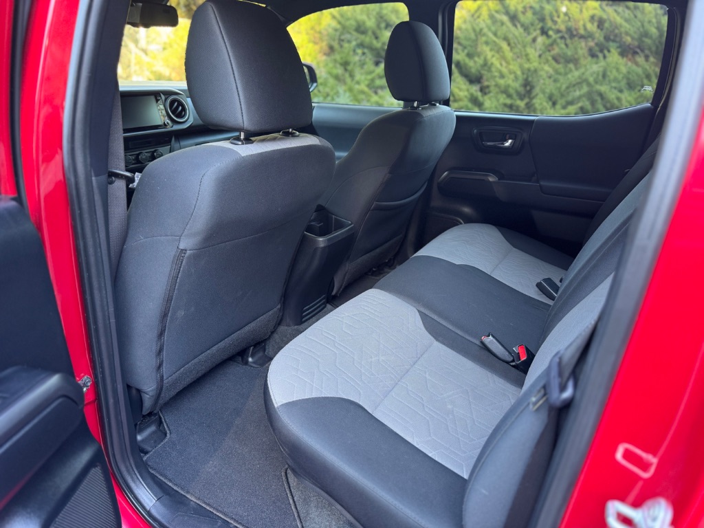2022 Toyota Tacoma TRD Offroad photo