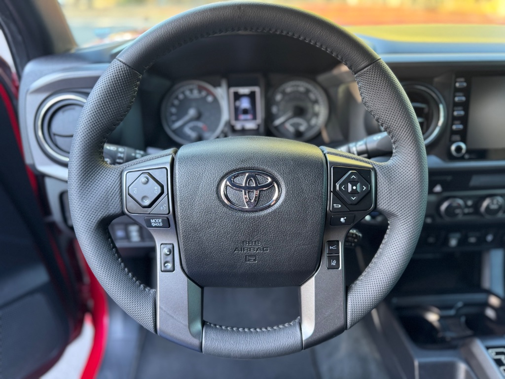 2022 Toyota Tacoma TRD Offroad photo