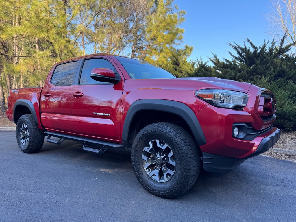 2022 Toyota Tacoma TRD Offroad photo