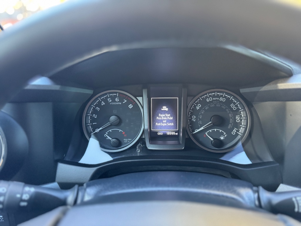 2022 Toyota Tacoma TRD Offroad photo