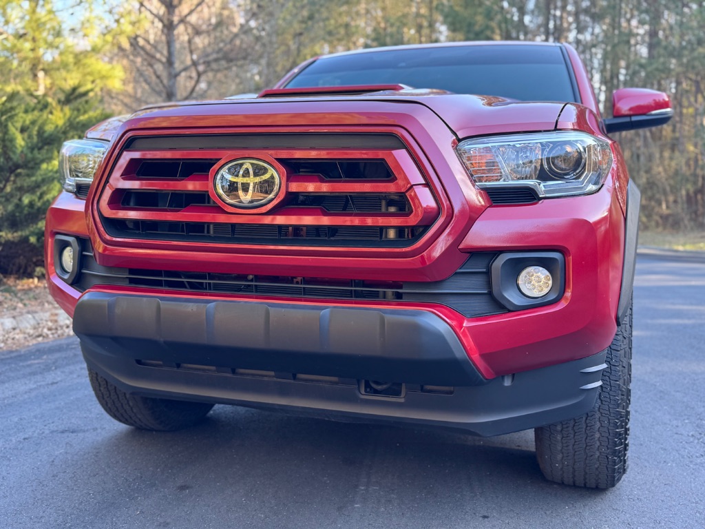 2022 Toyota Tacoma TRD Offroad photo