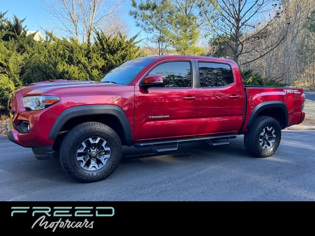 2022 Toyota Tacoma TRD Offroad photo