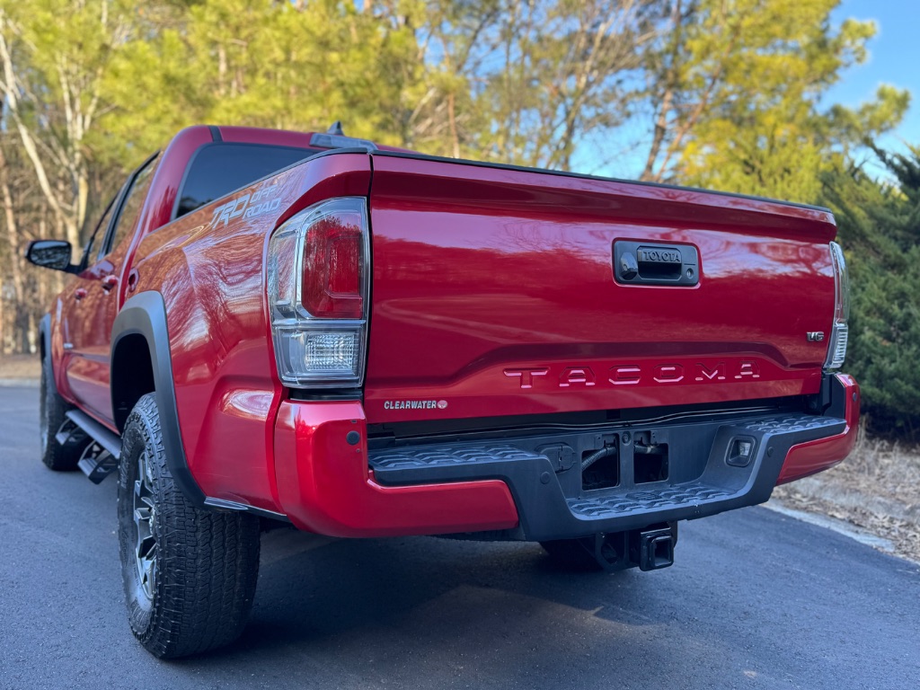 2022 Toyota Tacoma TRD Offroad photo