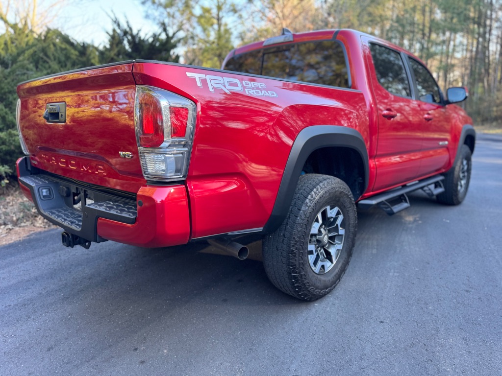 2022 Toyota Tacoma TRD Offroad photo