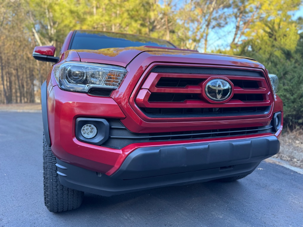 2022 Toyota Tacoma TRD Offroad photo