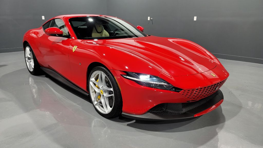 2021 Ferrari Roma photo