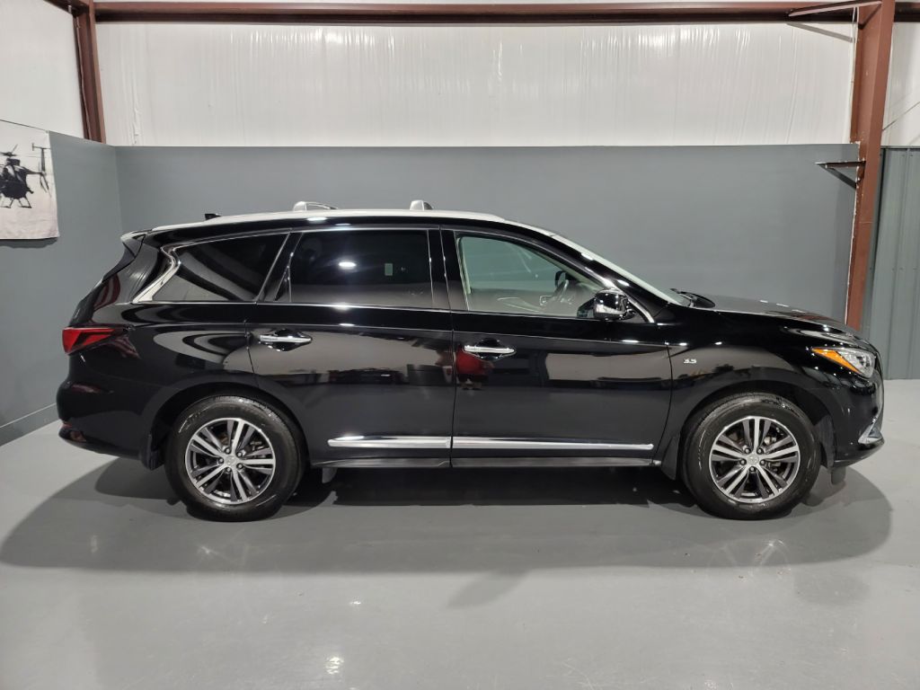 2019 Infiniti QX60 Luxe photo