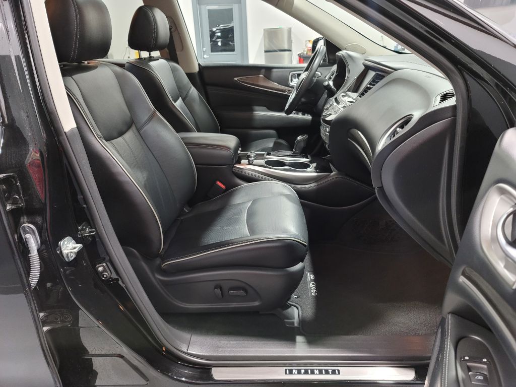 2019 Infiniti QX60 Luxe photo