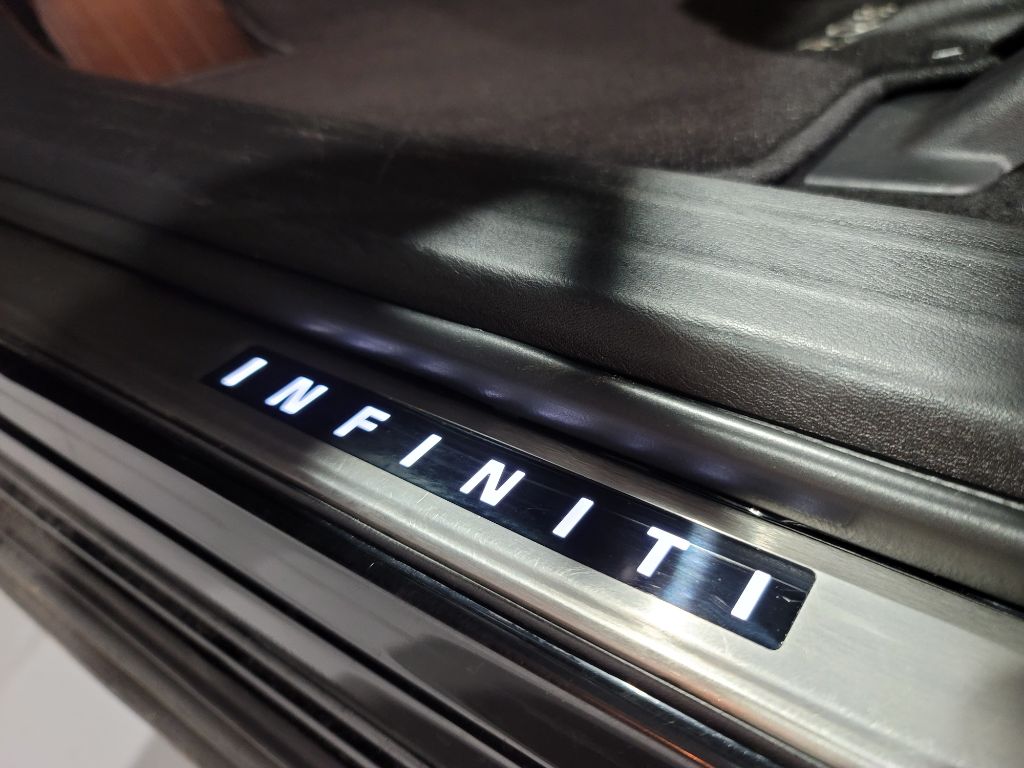 2019 Infiniti QX60 Luxe photo