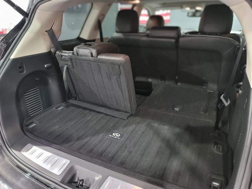 2019 Infiniti QX60 Luxe photo
