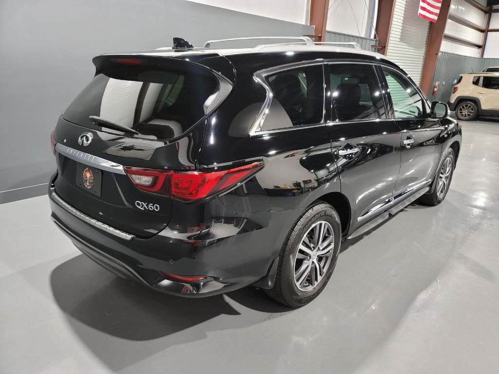 2019 Infiniti QX60 Luxe photo