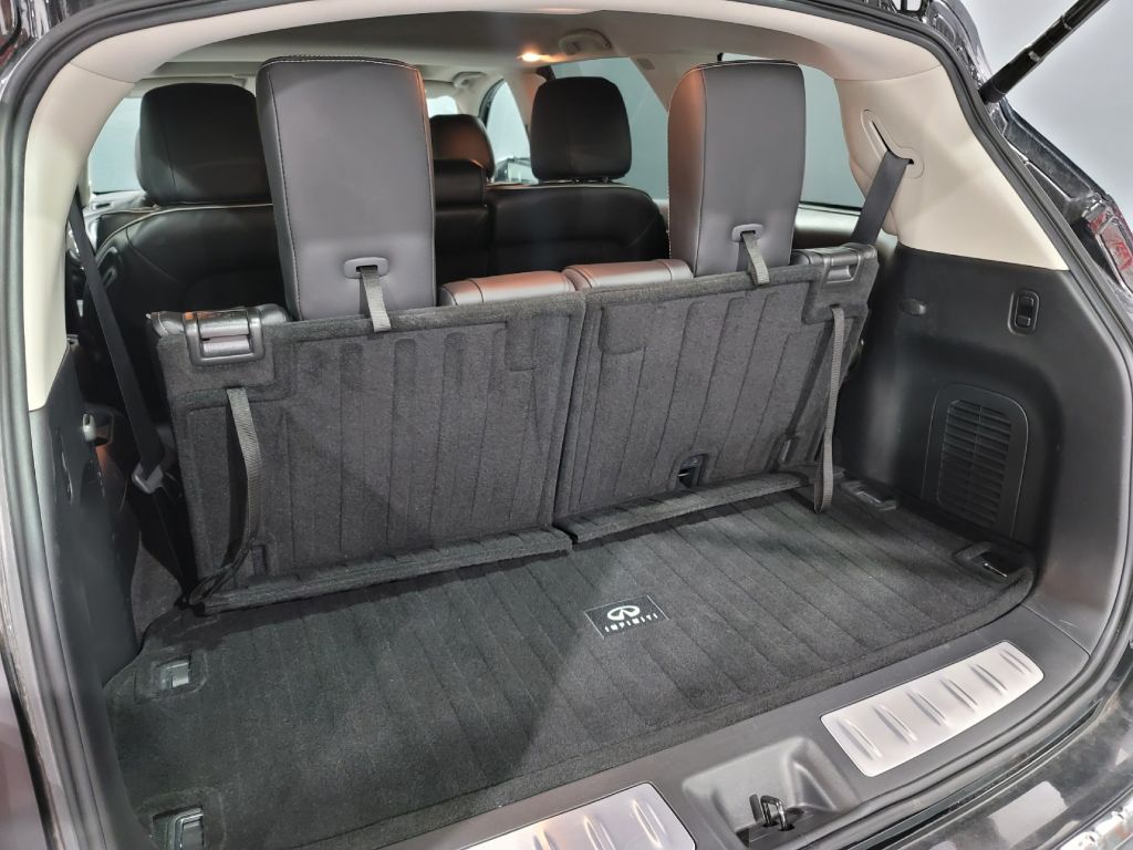 2019 Infiniti QX60 Luxe photo