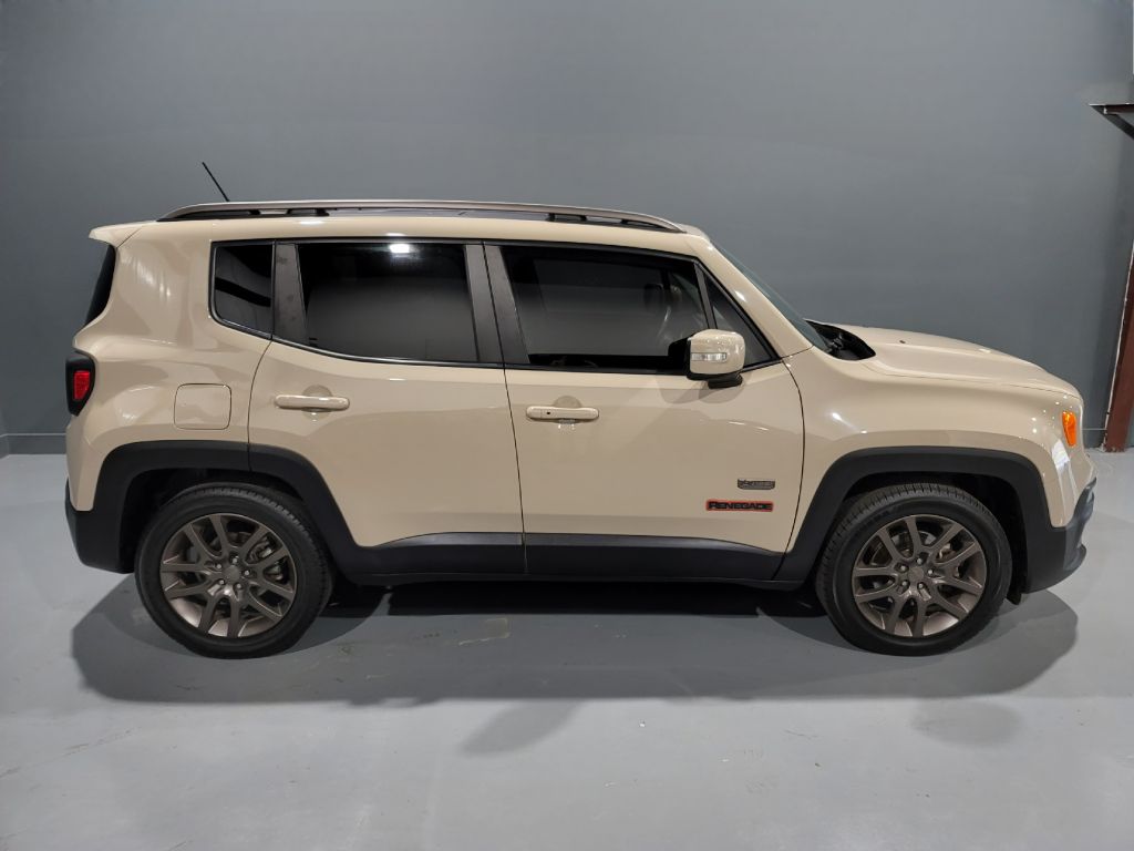 2016 Jeep Renegade - $15,895