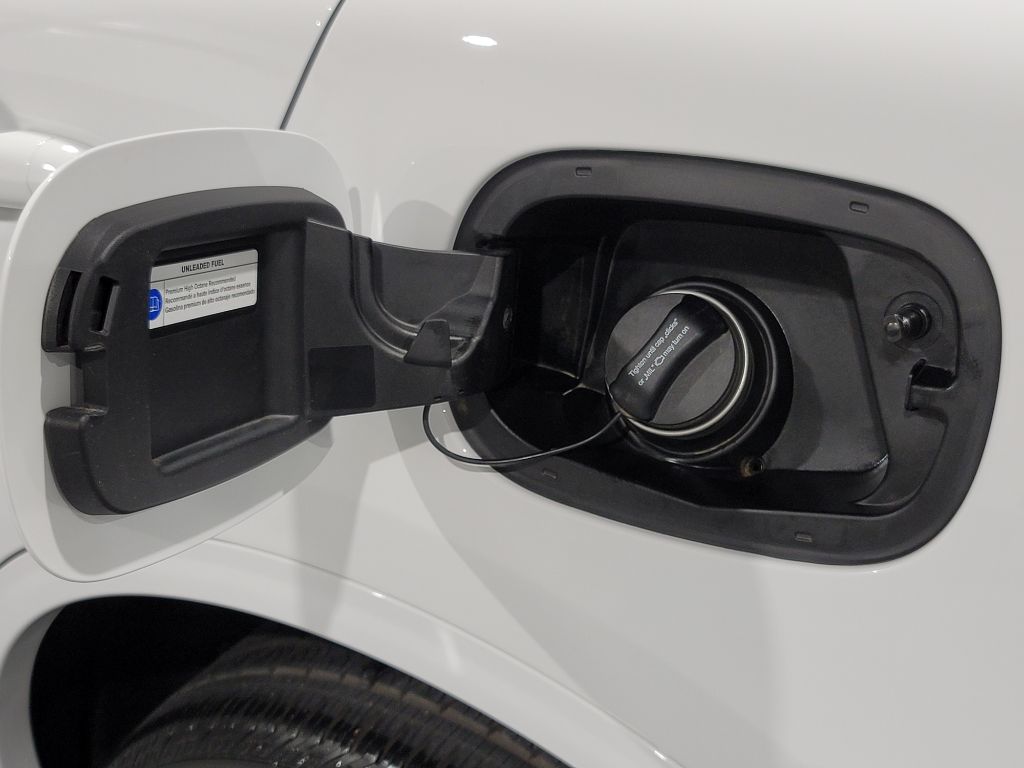 2021 Alfa Romeo Stelvio - $26,595
