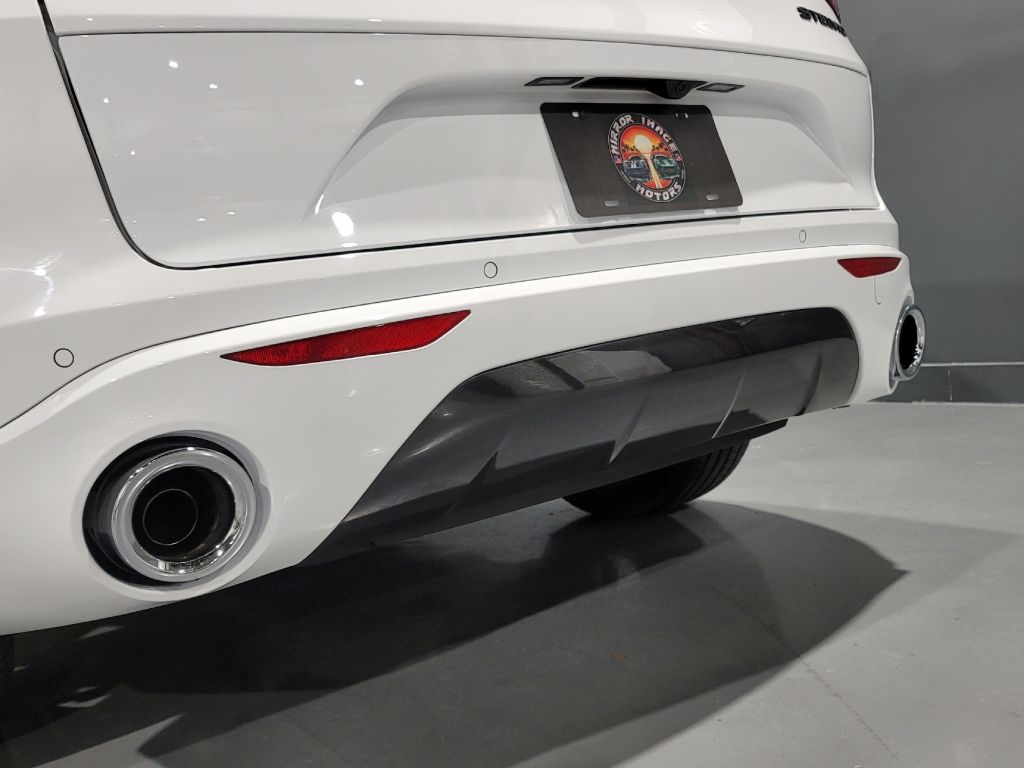 2021 Alfa Romeo Stelvio - $26,595