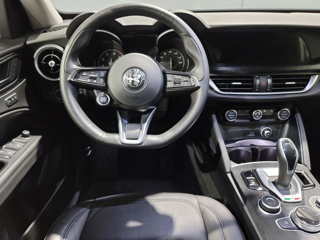 2021 Alfa Romeo Stelvio - $26,595