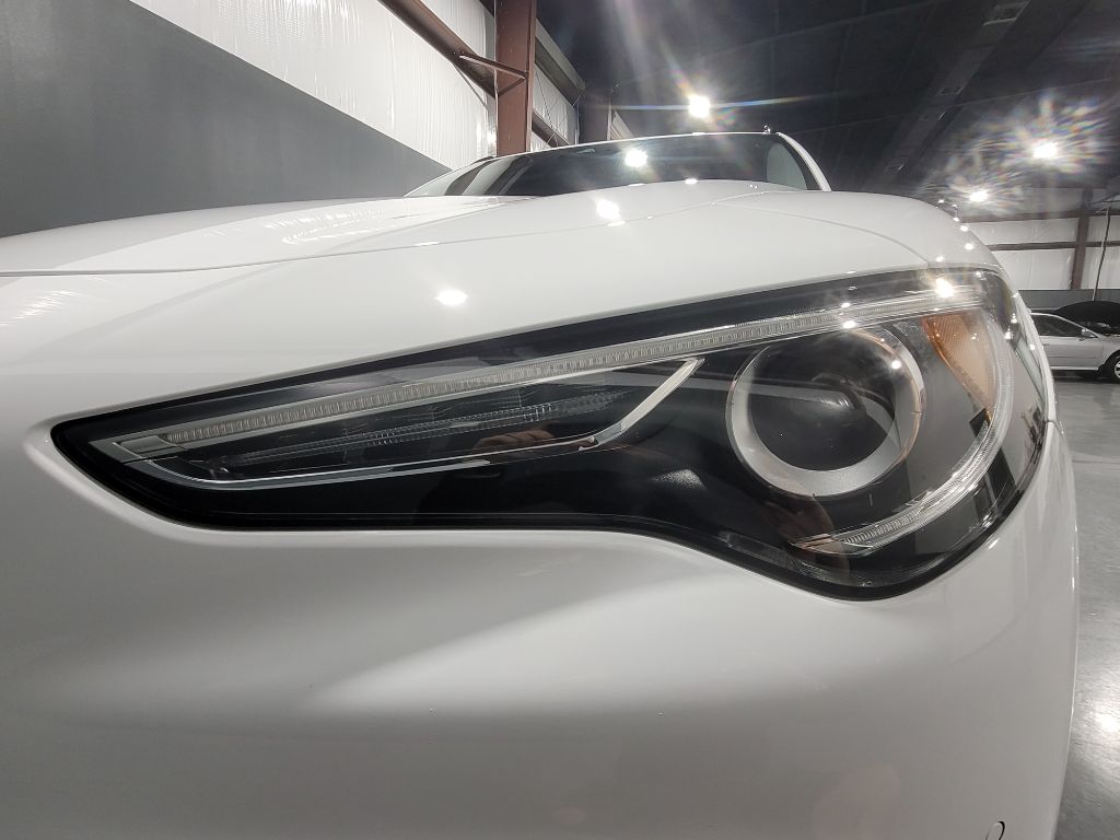 2021 Alfa Romeo Stelvio - $26,595