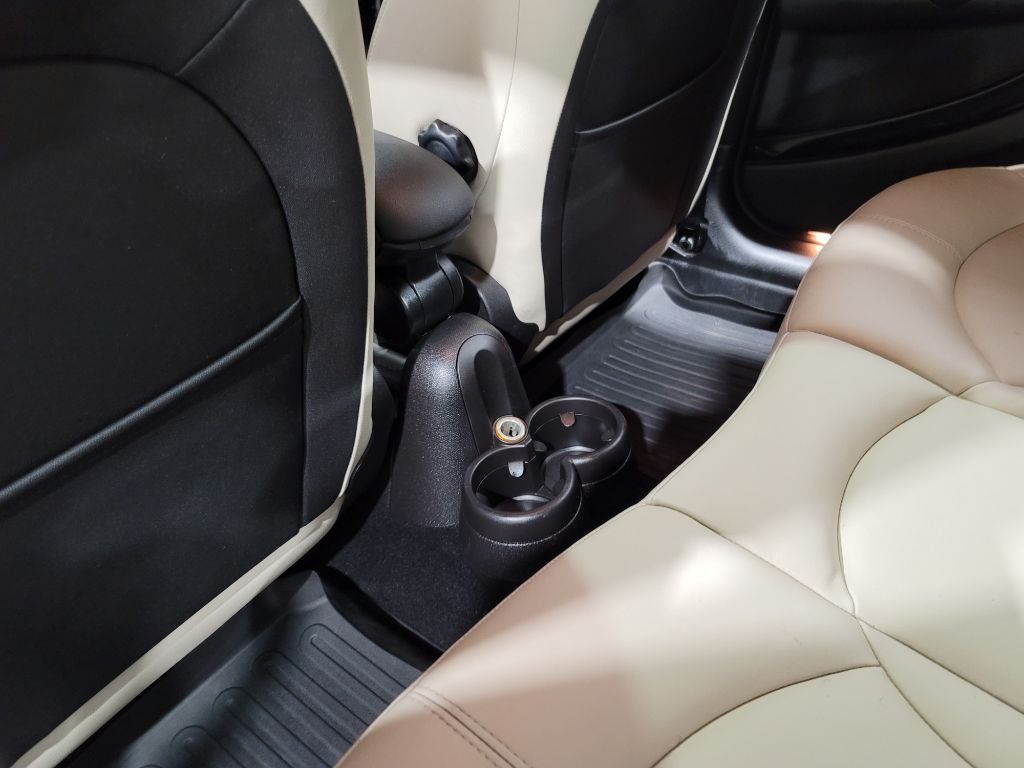 2019 Mini Cooper S ALL4 photo 26