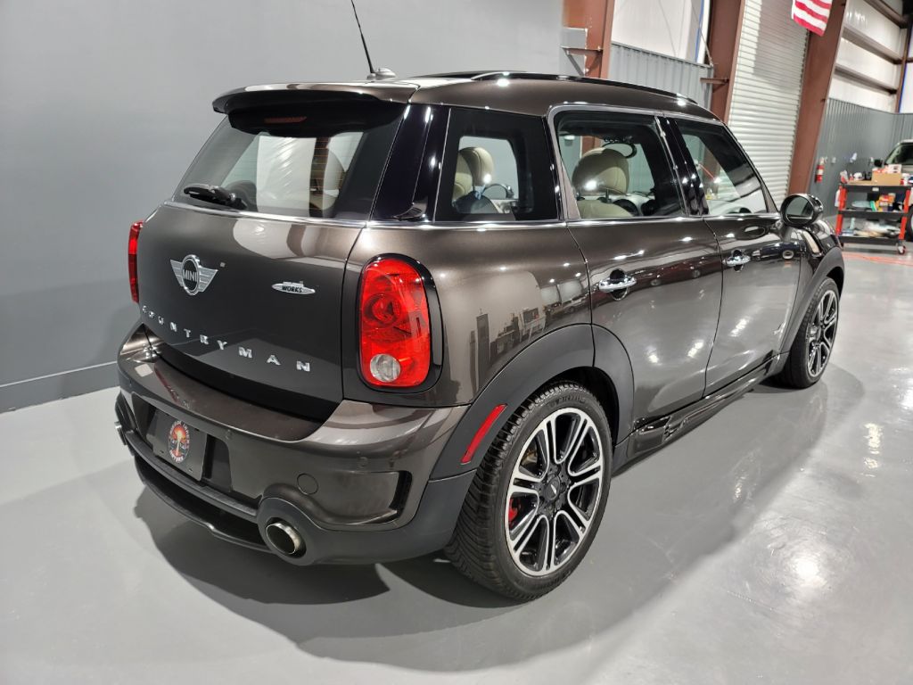 2019 Mini Cooper S ALL4 photo 4