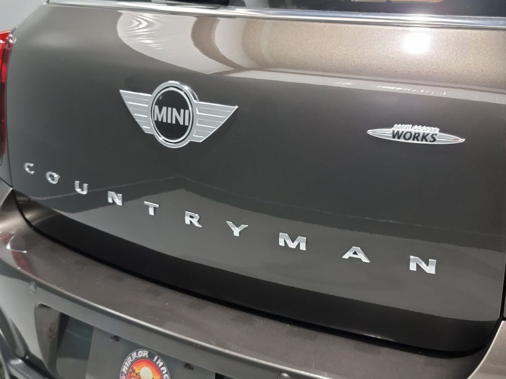 2016 MINI Countryman - $15,995