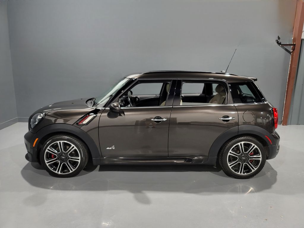 2019 Mini Cooper S ALL4 photo 7