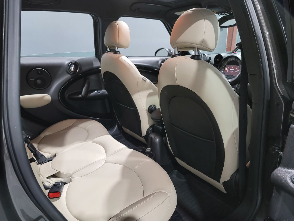 2019 Mini Cooper S ALL4 photo 22