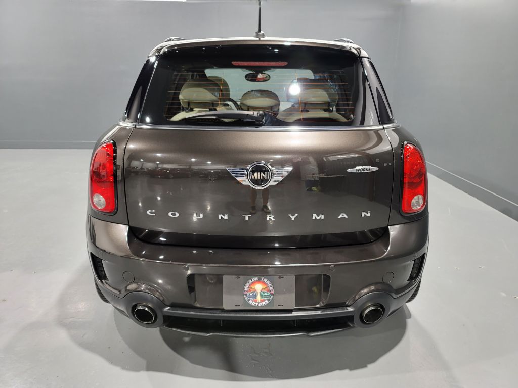 2019 Mini Cooper S ALL4 photo 5