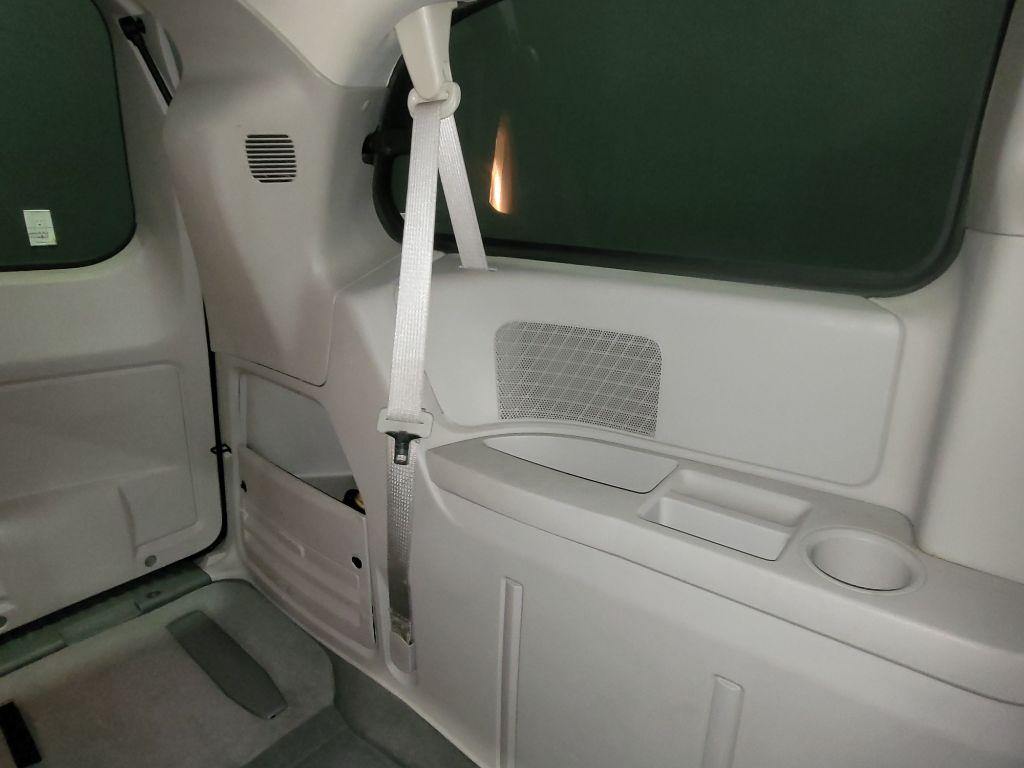 2010 Chrysler Town & Country Touring photo